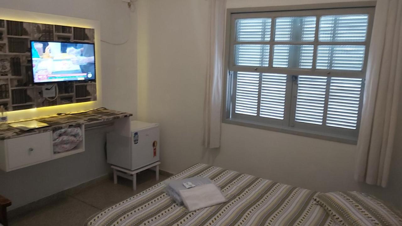 Hotel Pousada Girassol Matinhos Bagian luar foto