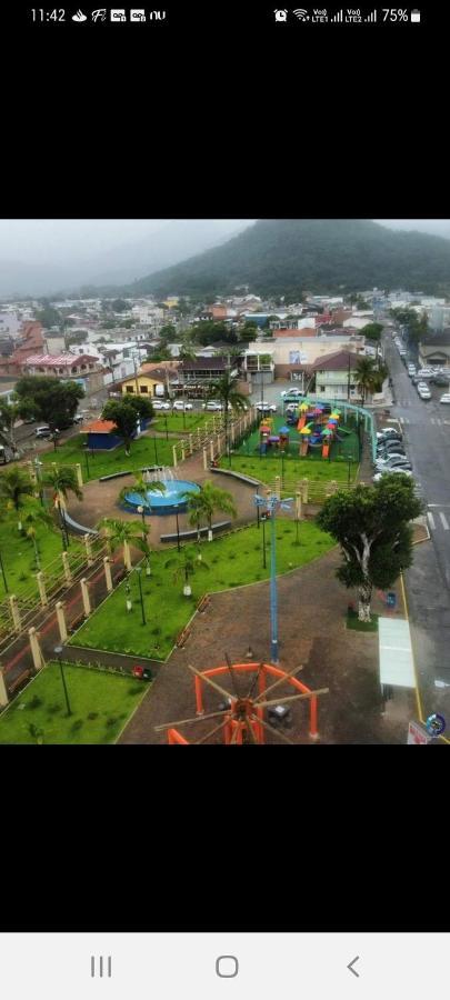 Hotel Pousada Girassol Matinhos Bagian luar foto