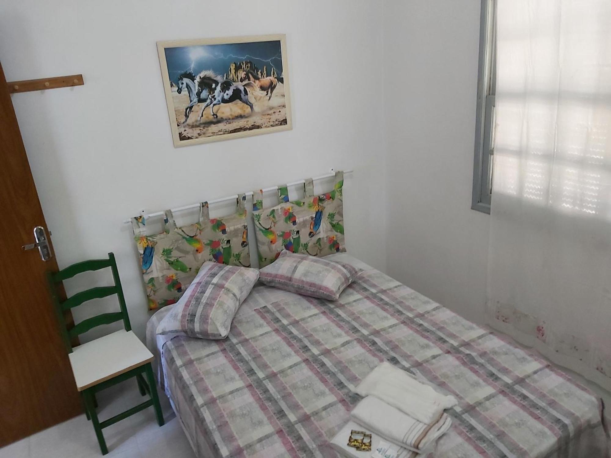 Hotel Pousada Girassol Matinhos Bagian luar foto